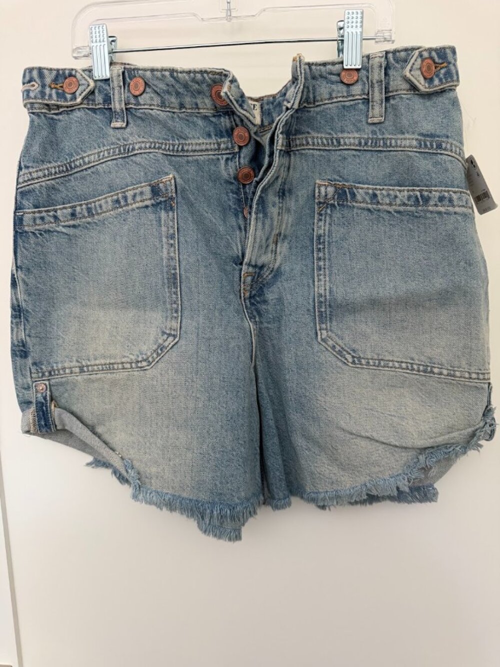 NWT We The Free People Palmer Mid Rise Denim Shorts Cult Blue 30